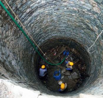 dug well cleaning Bangalore
